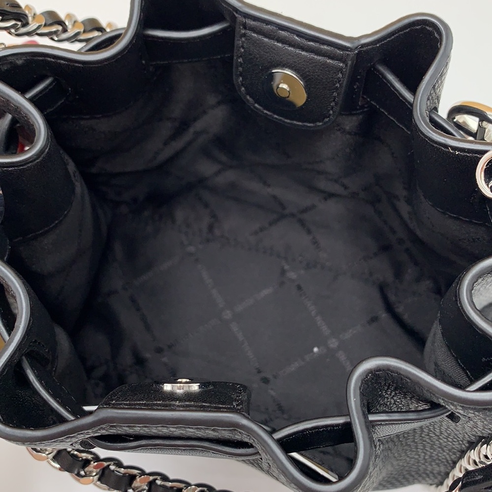 MICHAEL KORS
Mina Small Belted Pebbled Leather Chain Crossbody Bag Black color - Picture 12 of 15